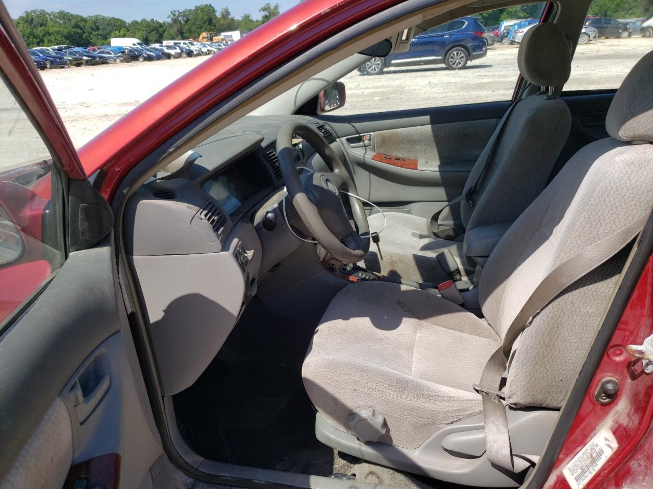 Photo 5 from auction – 2004 TOYOTA COROLLA CE with VIN JTDBR32E942020749