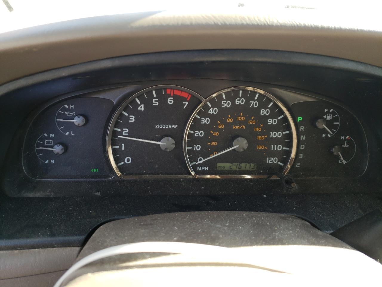 Photo 8 from auction – 2006 TOYOTA SEQUIOA with VIN 5TDBT44A76S264560