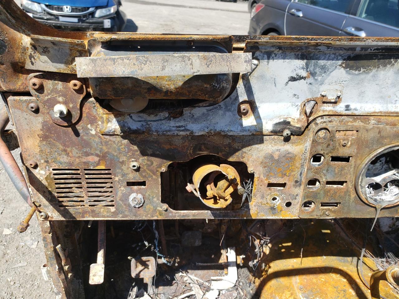 Photo 8 from auction – 1985 JEEP CJ-7 with VIN 1JCCF87E2FT023099