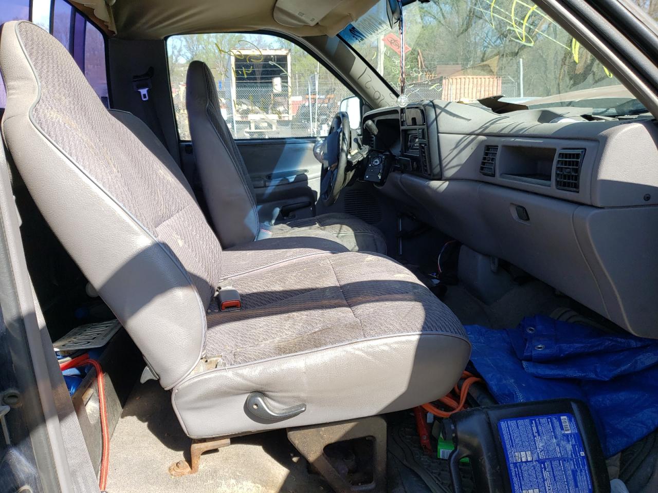 Photo 5 from auction – 1994 DODGE RAM 1500 with VIN 1B7HC16Y9RS551784