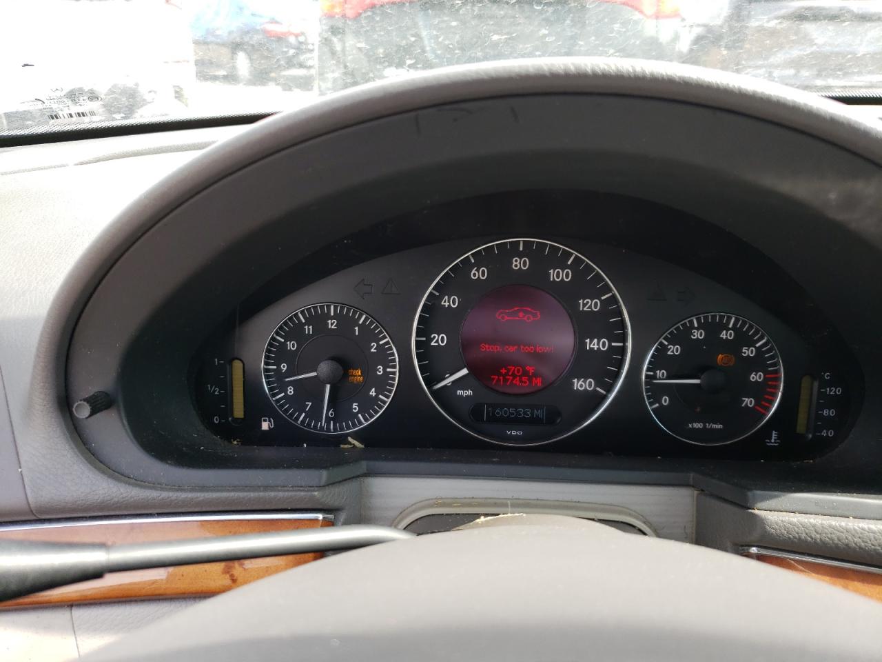 Photo 8 from auction – 2003 MERCEDES-BENZ E 500 with VIN WDBUF70J43A098013