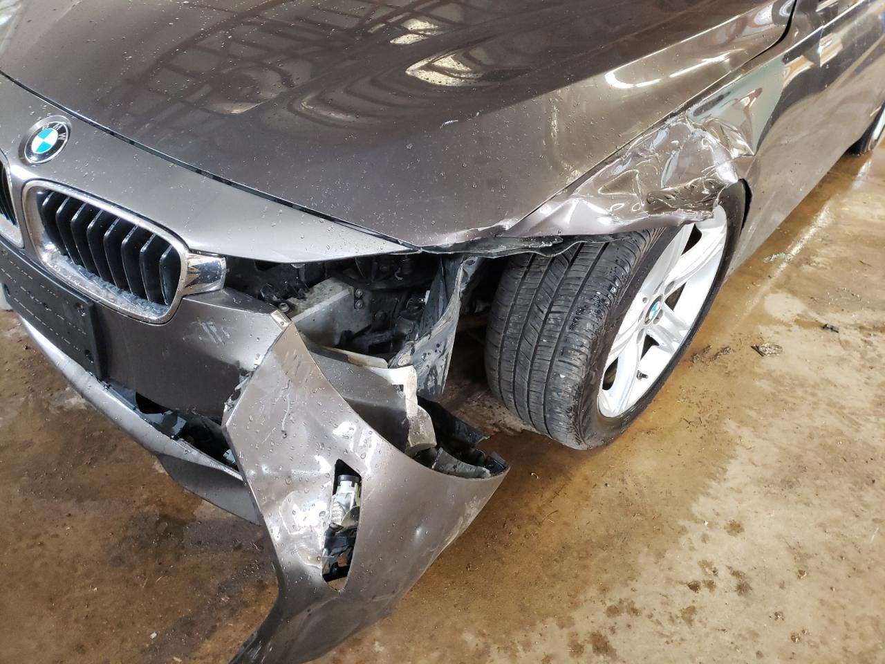 Photo 9 from auction – 2013 BMW 328 I with VIN WBA3A5G51DNP18994