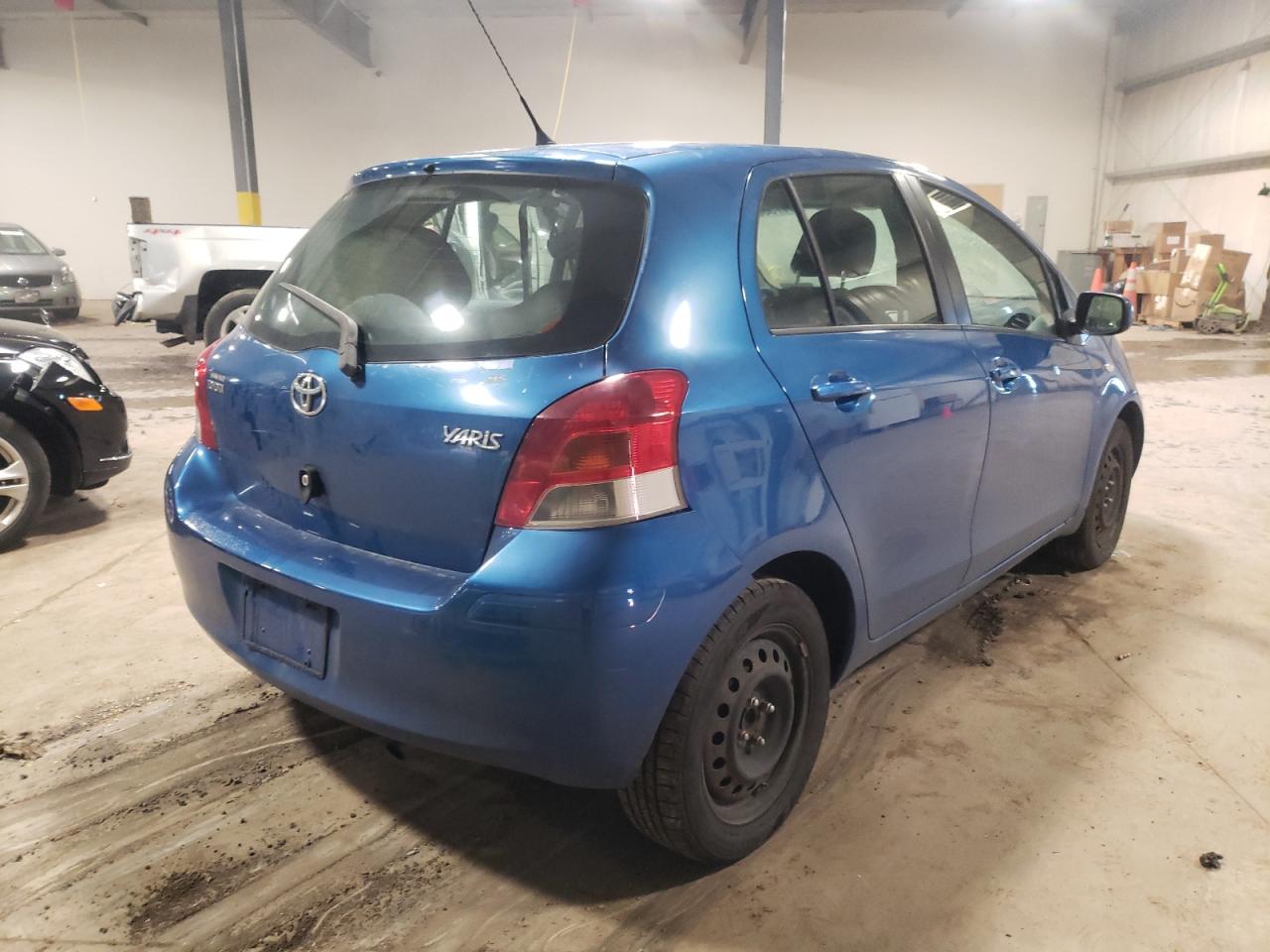 Photo 4 from auction – 2011 TOYOTA YARIS with VIN JTDKT4K30B5338258