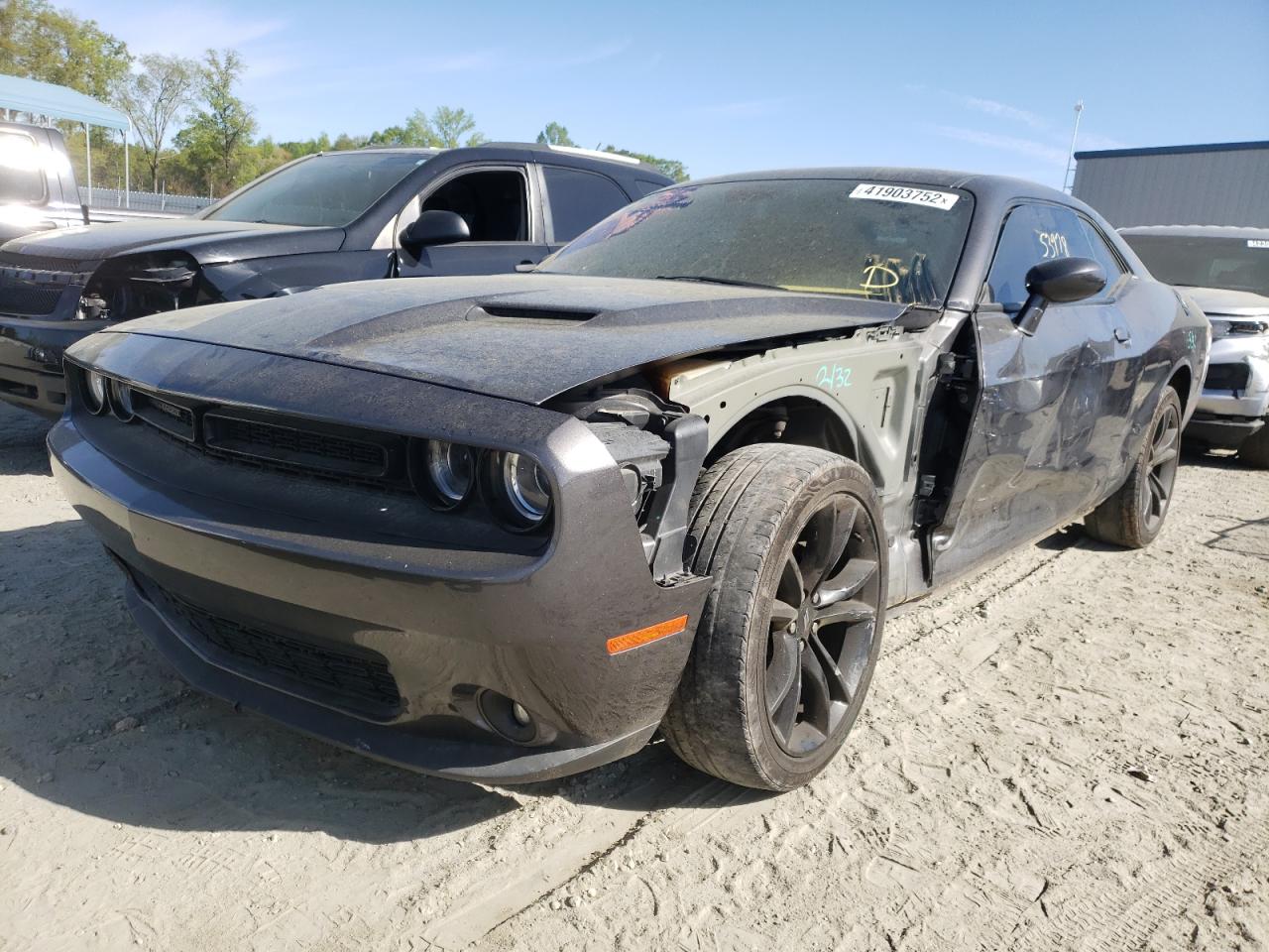 Photo 2 from auction – 2017 DODGE CHALLENGER with VIN 2C3CDZAG1HH574023