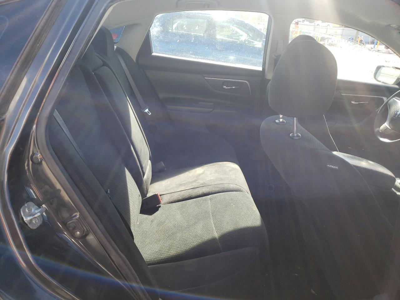 Photo 6 from auction – 2015 NISSAN ALTIMA 2.5 with VIN 1N4AL3APXFN867741