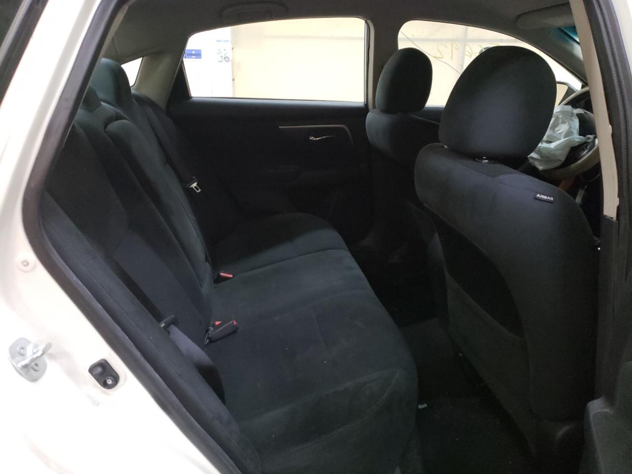 Photo 6 from auction – 2015 NISSAN ALTIMA 2.5 with VIN 1N4AL3AP5FC242207