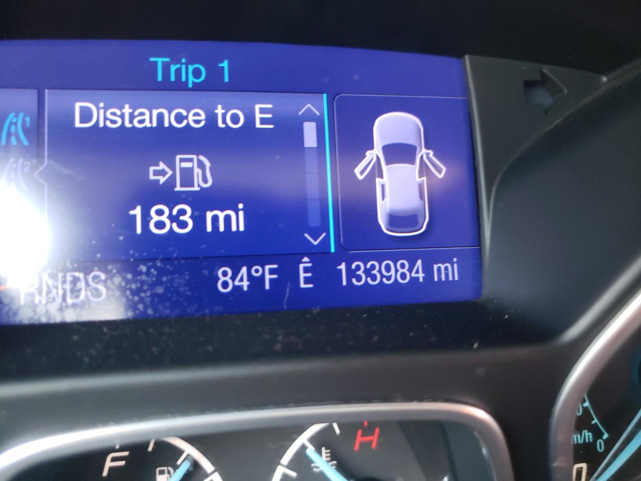 Photo 8 from auction – 2013 FORD FOCUS SE with VIN 1FADP3K28DL207615