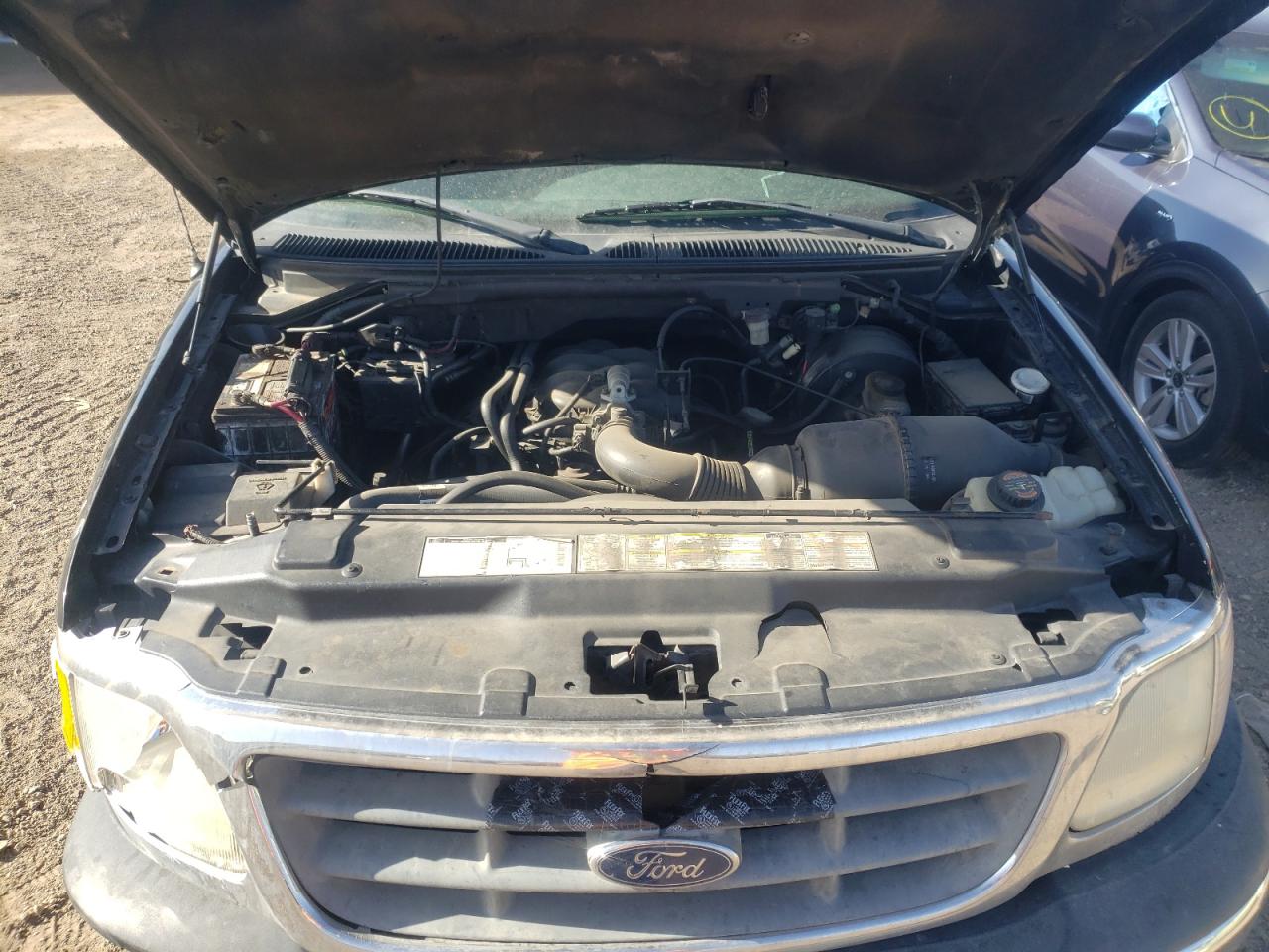 Photo 7 from auction – 2001 FORD F150 with VIN 1FTZX17231NA05133