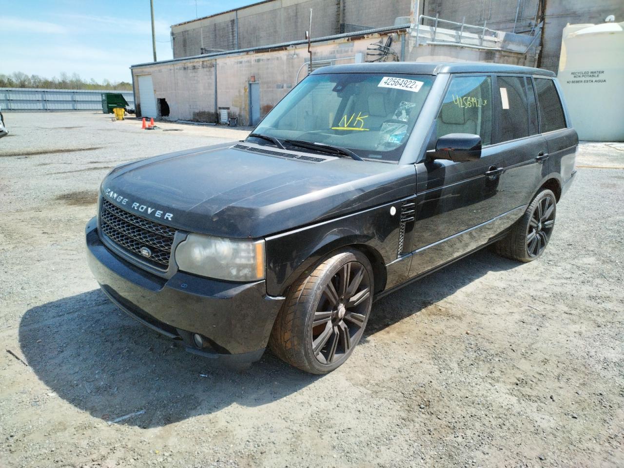 Photo 2 from auction – 2011 LAND ROVER RANGE ROVE with VIN SALMF1D42BA332353