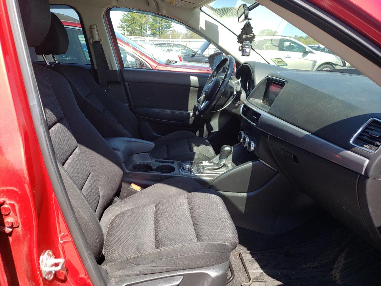 Photo 5 from auction – 2016 MAZDA CX-5 TOURI with VIN JM3KE4CY0G0631688