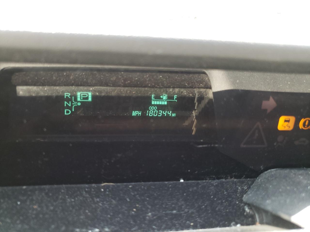 Photo 8 from auction – 2007 TOYOTA PRIUS with VIN JTDKB20U877641898