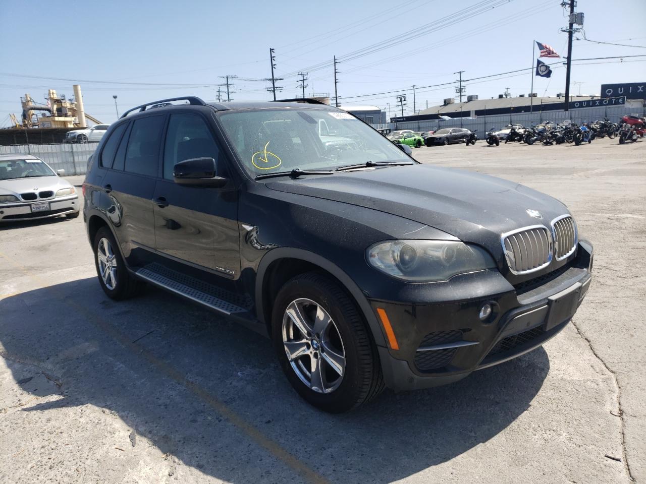 BMW X5 XDRIVE3 2011 with VIN 5UXZW0C52BL657220 - Photo from auction