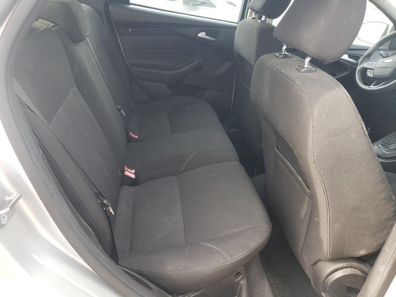 Photo 6 from auction – 2015 FORD FOCUS SE with VIN 1FADP3K20FL223441