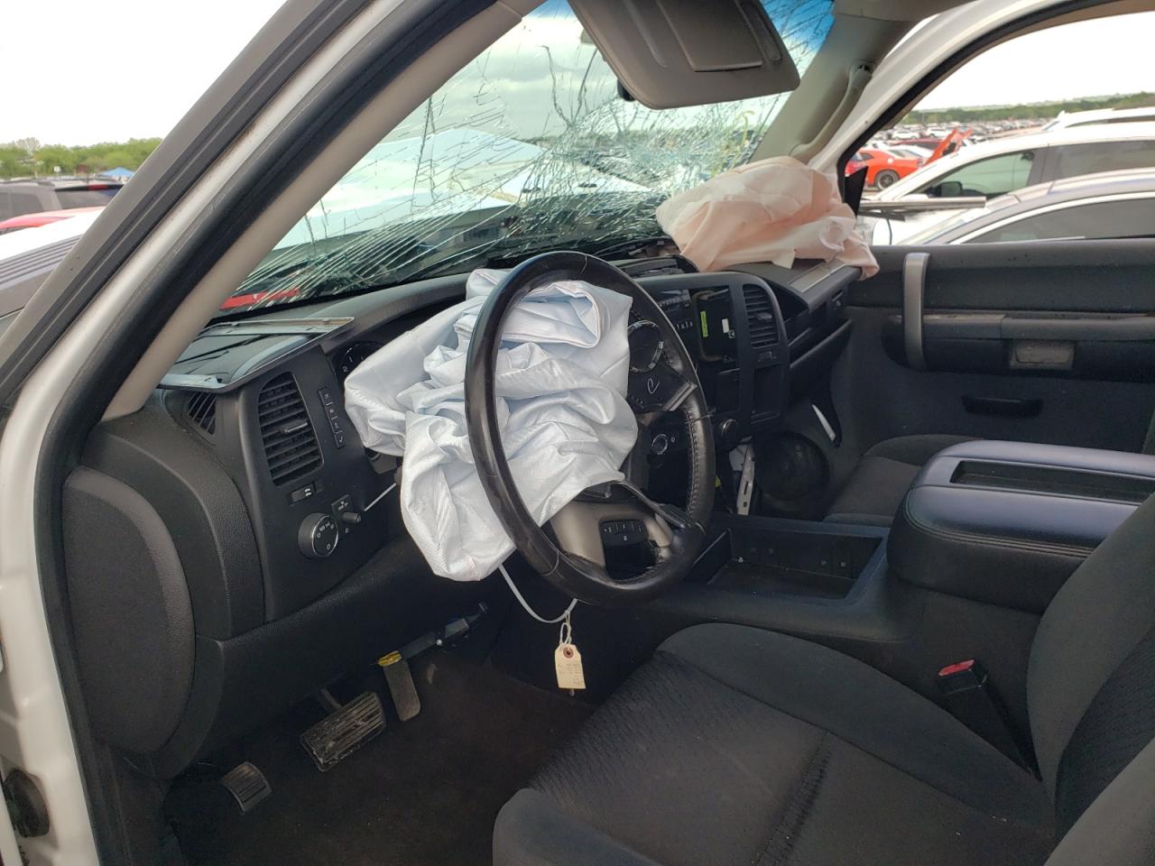 Photo 5 from auction – 2008 CHEVROLET SILVERADO with VIN 1GCHC23698F203144