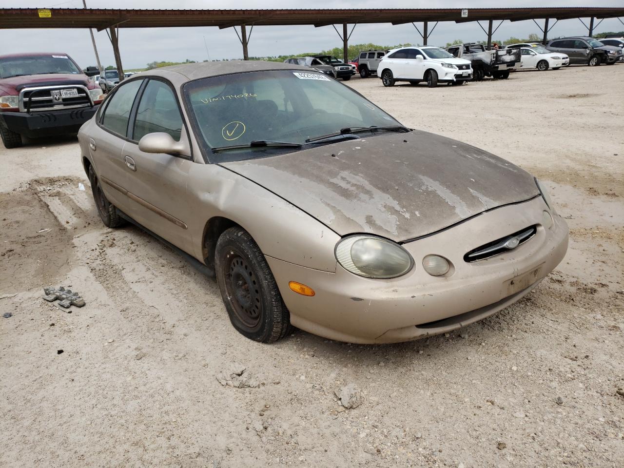 Photo 1 from auction – 1998 FORD TAURUS LX with VIN 1FAFP52U3WA174026