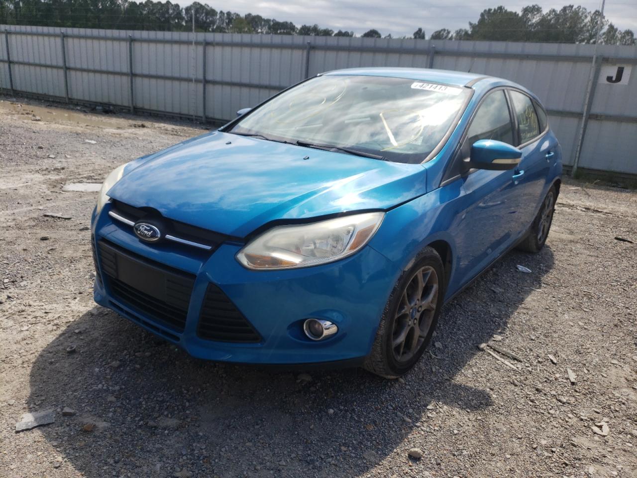 Zdjęcie 2 z aukcji – 2013 FORD FOCUS SE z VIN 1FADP3K28DL207615