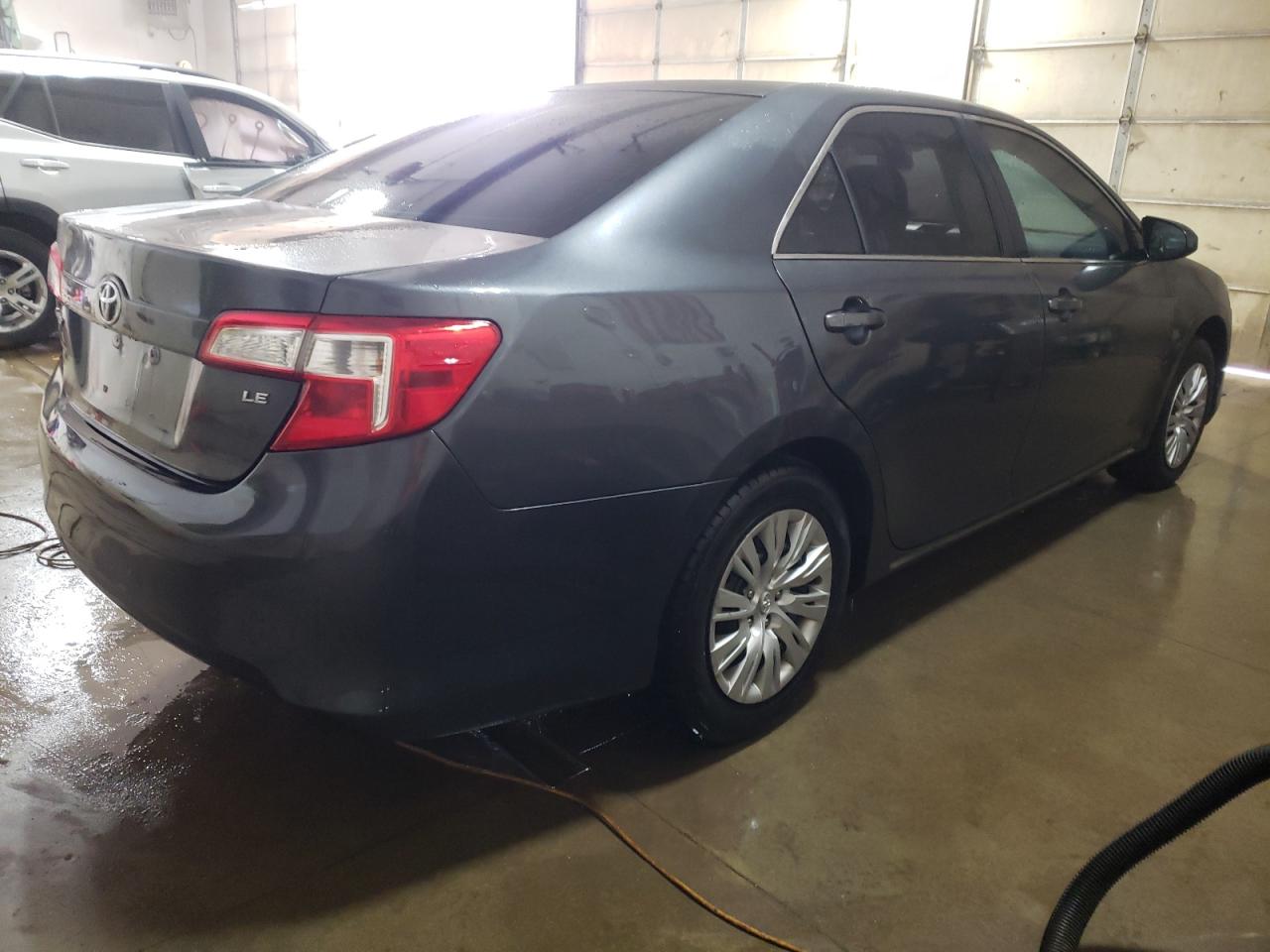 Photo 16 from auction – 2012 TOYOTA CAMRY BASE with VIN 4T1BF1FK5CU057177