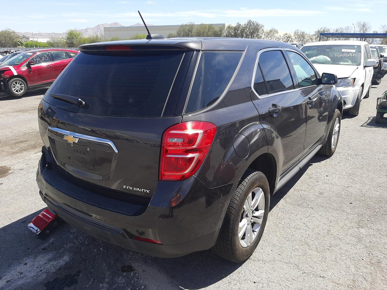 Photo 4 from auction – 2016 CHEVROLET EQUINOX LS with VIN 2GNALBEK3G6180360