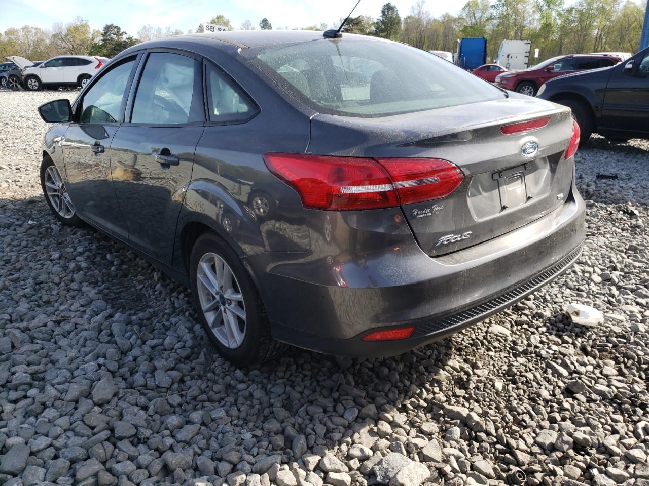 Photo 3 from auction – 2018 FORD FOCUS SE with VIN 1FADP3F26JL276048