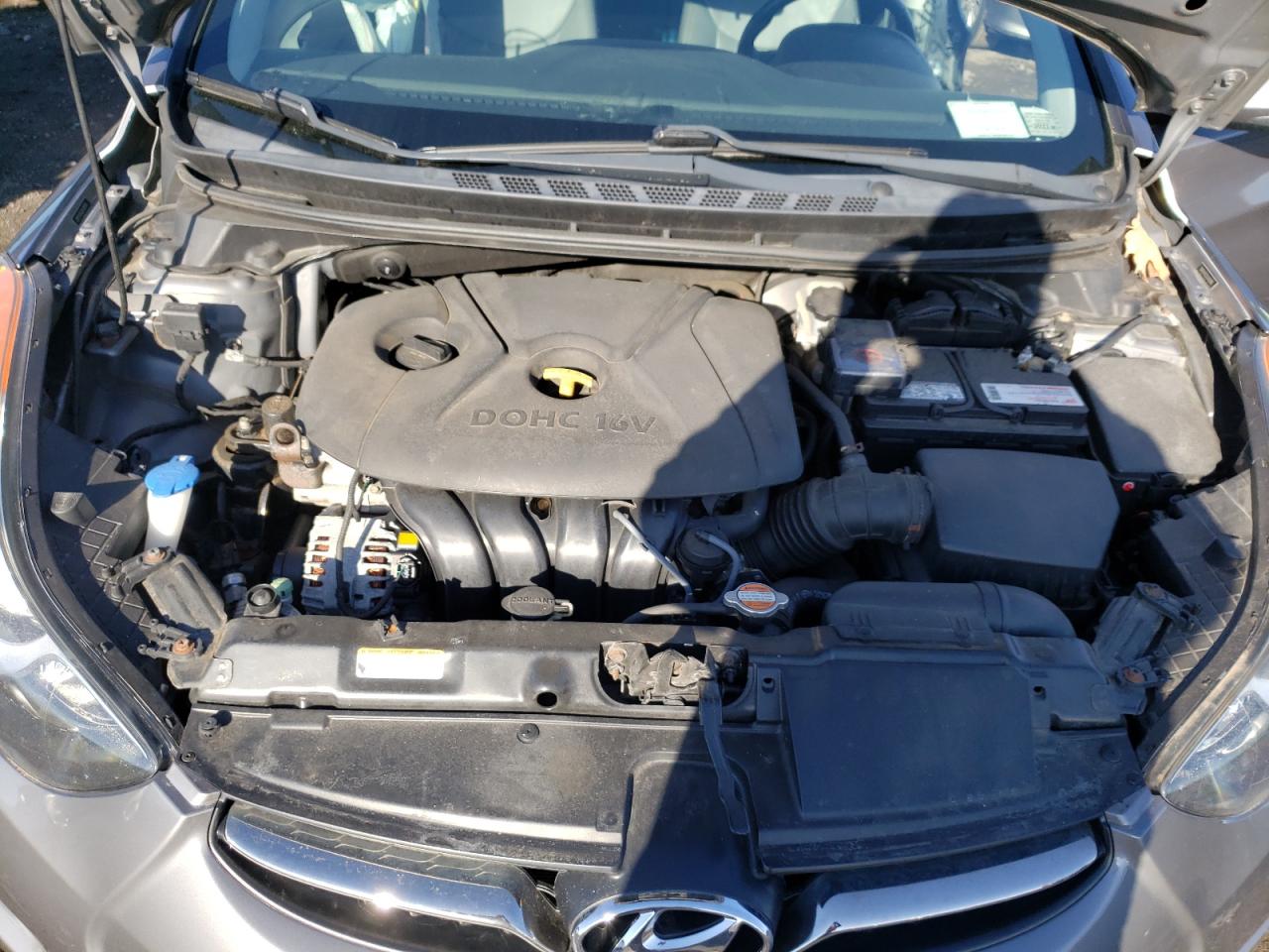 Photo 7 from auction – 2012 HYUNDAI ELANTRA GL with VIN 5NPDH4AE0CH092696