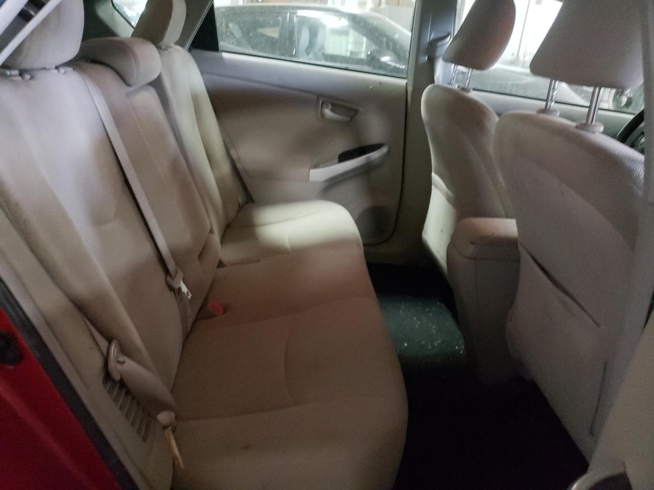 Photo 6 from auction – 2012 TOYOTA PRIUS with VIN JTDKN3DU3C5415071