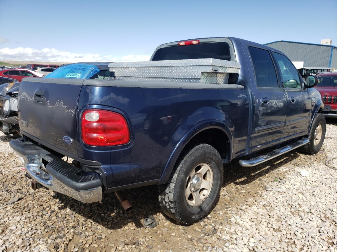 Photo 4 from auction – 2002 FORD F150 SUPER with VIN 1FTRW07L32KB93306