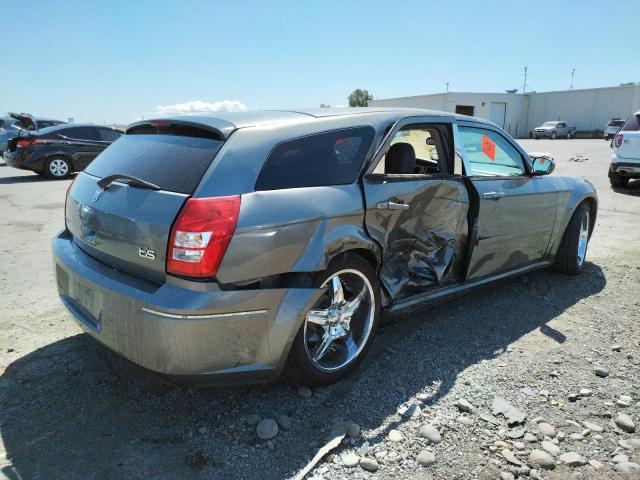 Photo 4 from auction – 2005 DODGE MAGNUM SXT with VIN 2D4FV48V15H518093