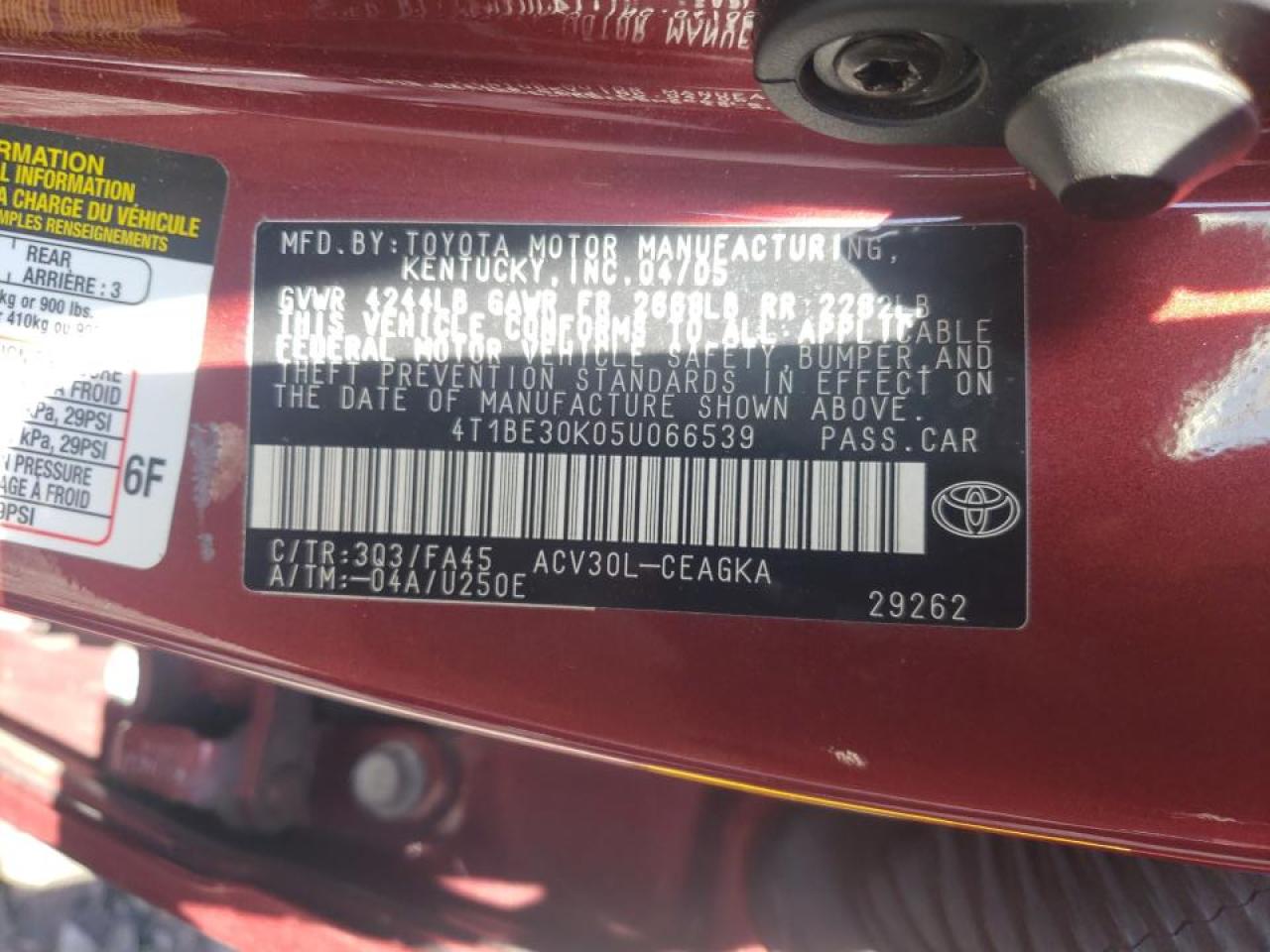 Photo 10 from auction – 2005 TOYOTA CAMRY LE with VIN 4T1BE30K05U066539