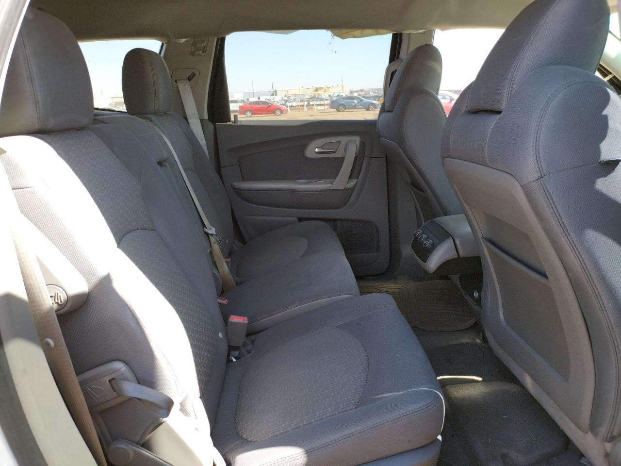 Photo 6 from auction – 2012 CHEVROLET TRAVERSE L with VIN 1GNKREED3CJ186372