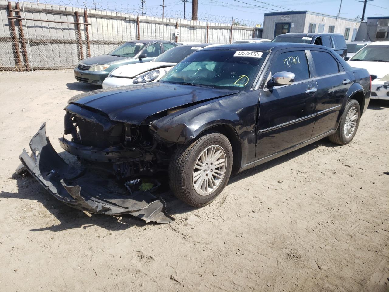 Photo 2 from auction – 2010 CHRYSLER 300 TOURIN with VIN 2C3CA5CV4AH284443