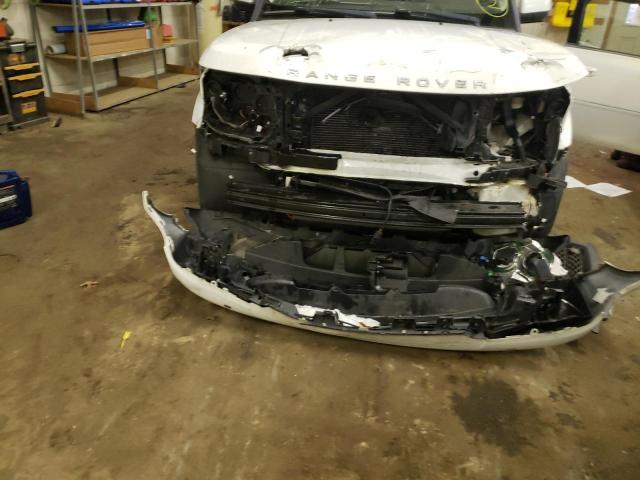 Photo 9 from auction – 2011 LAND ROVER RANGE ROVE with VIN SALSK2D4XBA715580