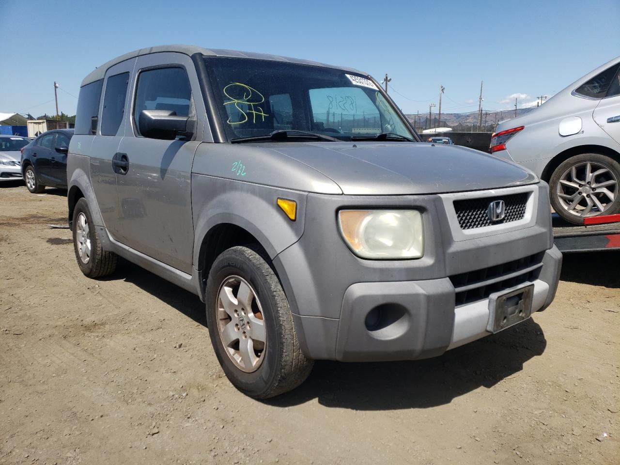 HONDA ELEMENT EX 2003 with VIN 5J6YH17503L009605 - Photo from auction