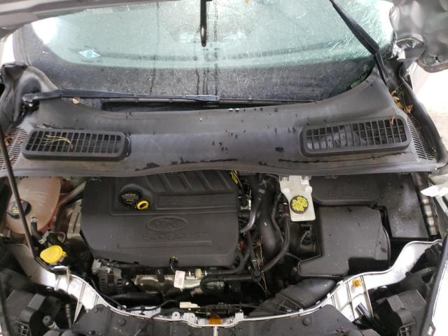 Photo 7 from auction – 2017 FORD ESCAPE SE with VIN 1FMCU9GD3HUB38453