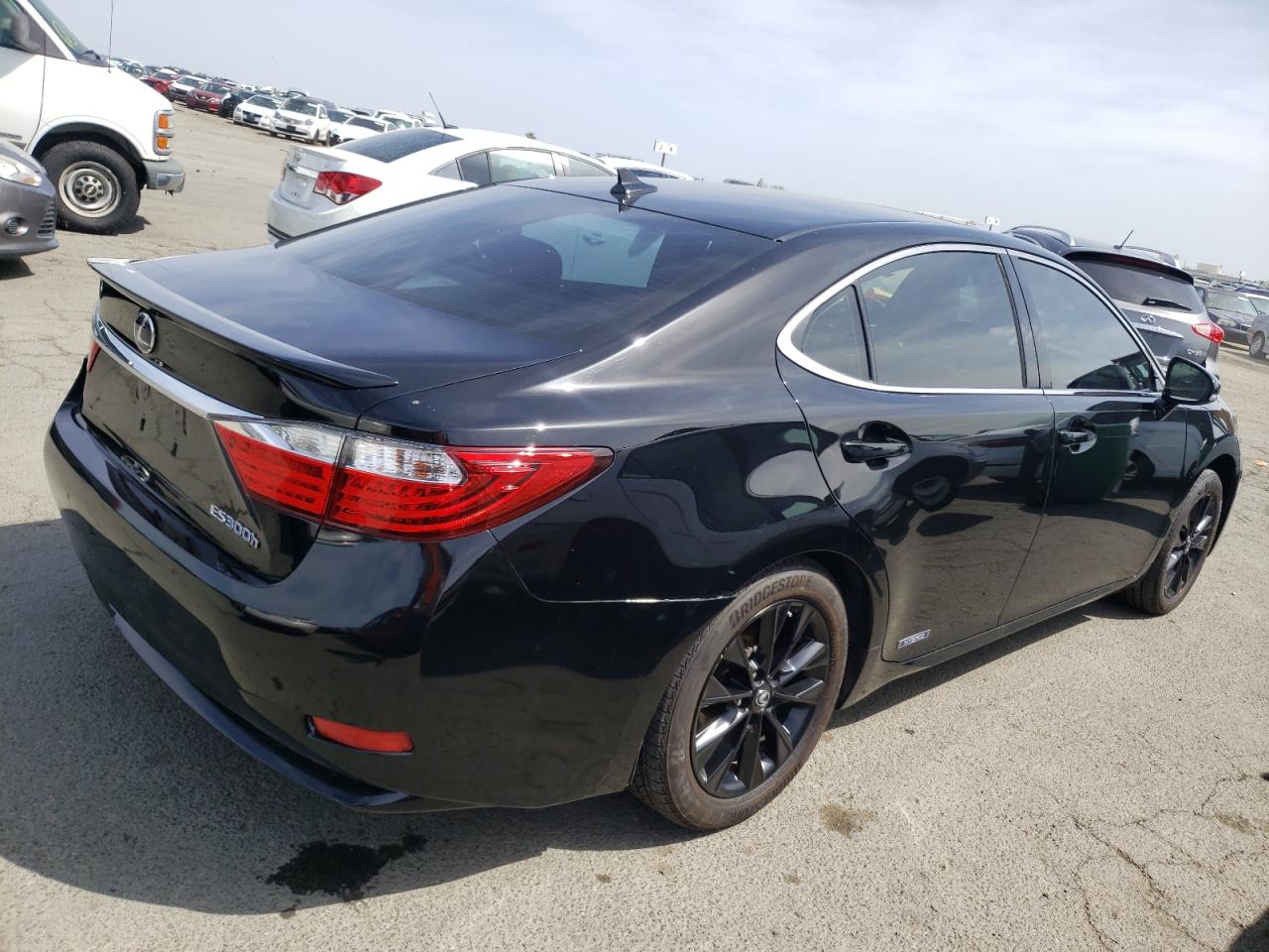Foto 4 de la subasta – 2013 LEXUS ES 300H con VIN JTHBW1GG0D2009712