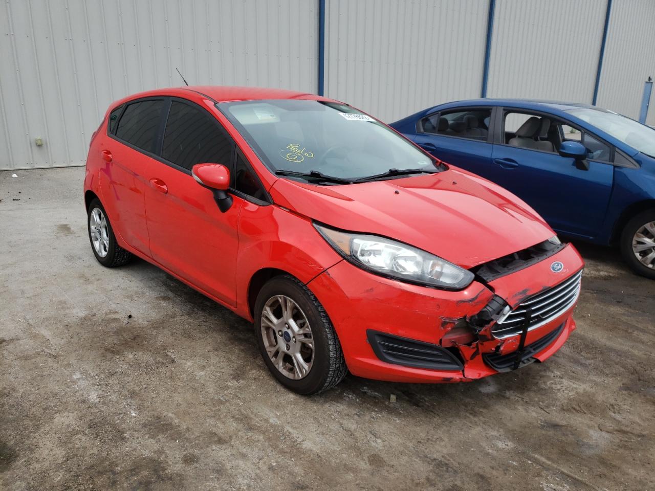 FORD FIESTA SE 2015 with VIN 3FADP4EJ1FM191140 - Photo from auction