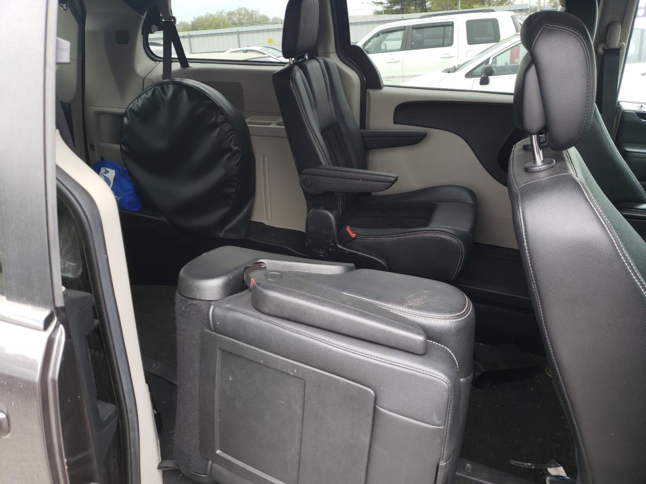 Photo 6 from auction – 2018 DODGE GRAND CARA with VIN 2C4RDGCG1JR208778