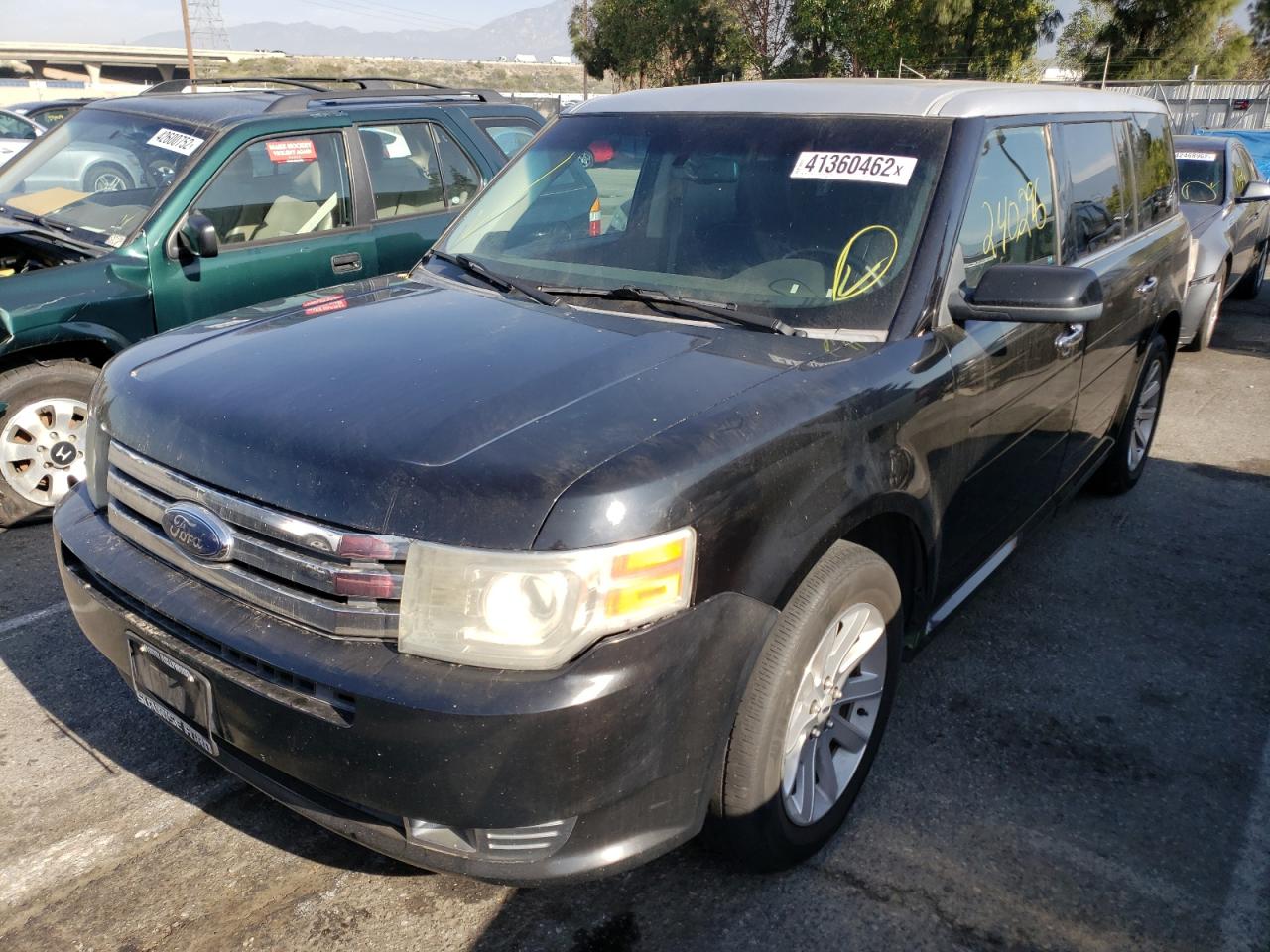 Photo 2 from auction – 2009 FORD FLEX with VIN 2FMDK52C09BA18232