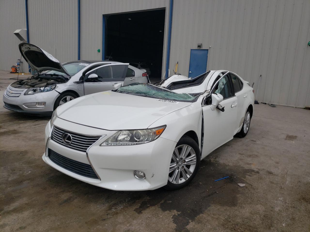 Photo 2 from auction – 2014 LEXUS ES 350 with VIN JTHBK1GG3E2109610