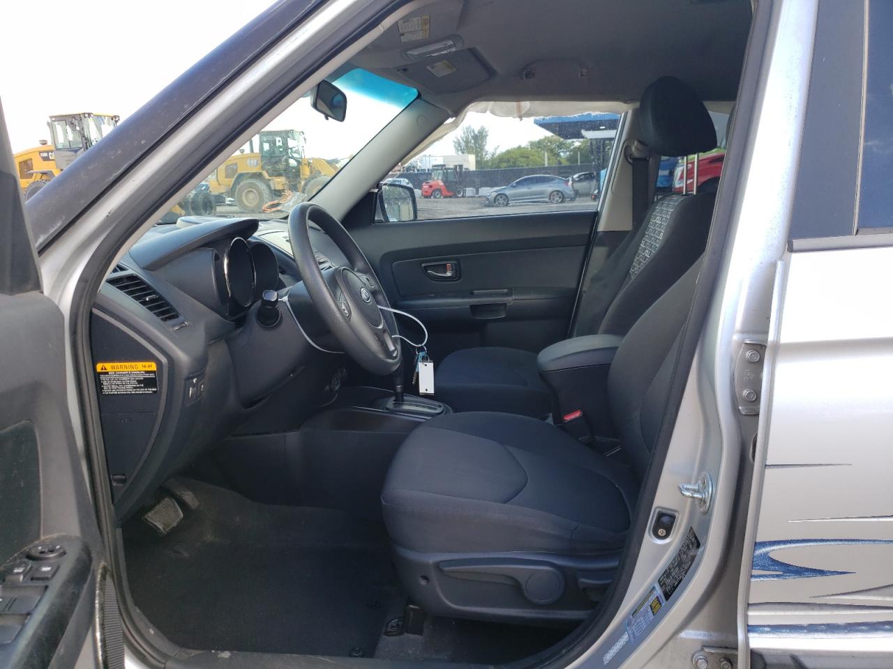 Photo 5 from auction – 2010 KIA SOUL + with VIN KNDJT2A25A7701908