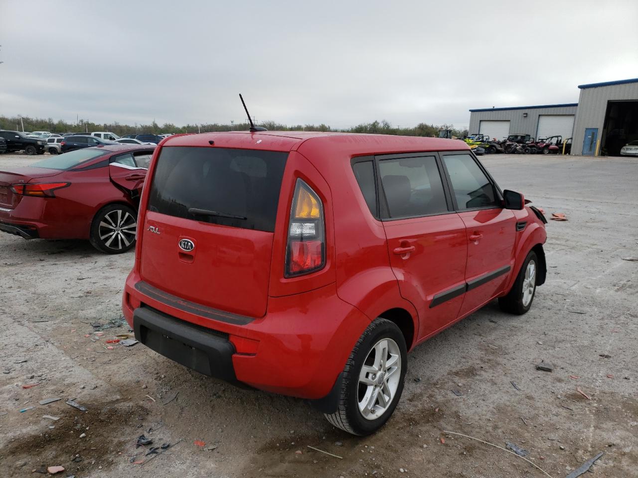 Foto 4 de la subasta – 2011 KIA SOUL + con VIN KNDJT2A2XB7284691