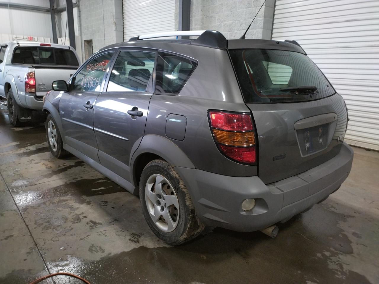 Photo 3 from auction – 2006 PONTIAC VIBE with VIN 5Y2SL65896Z405246