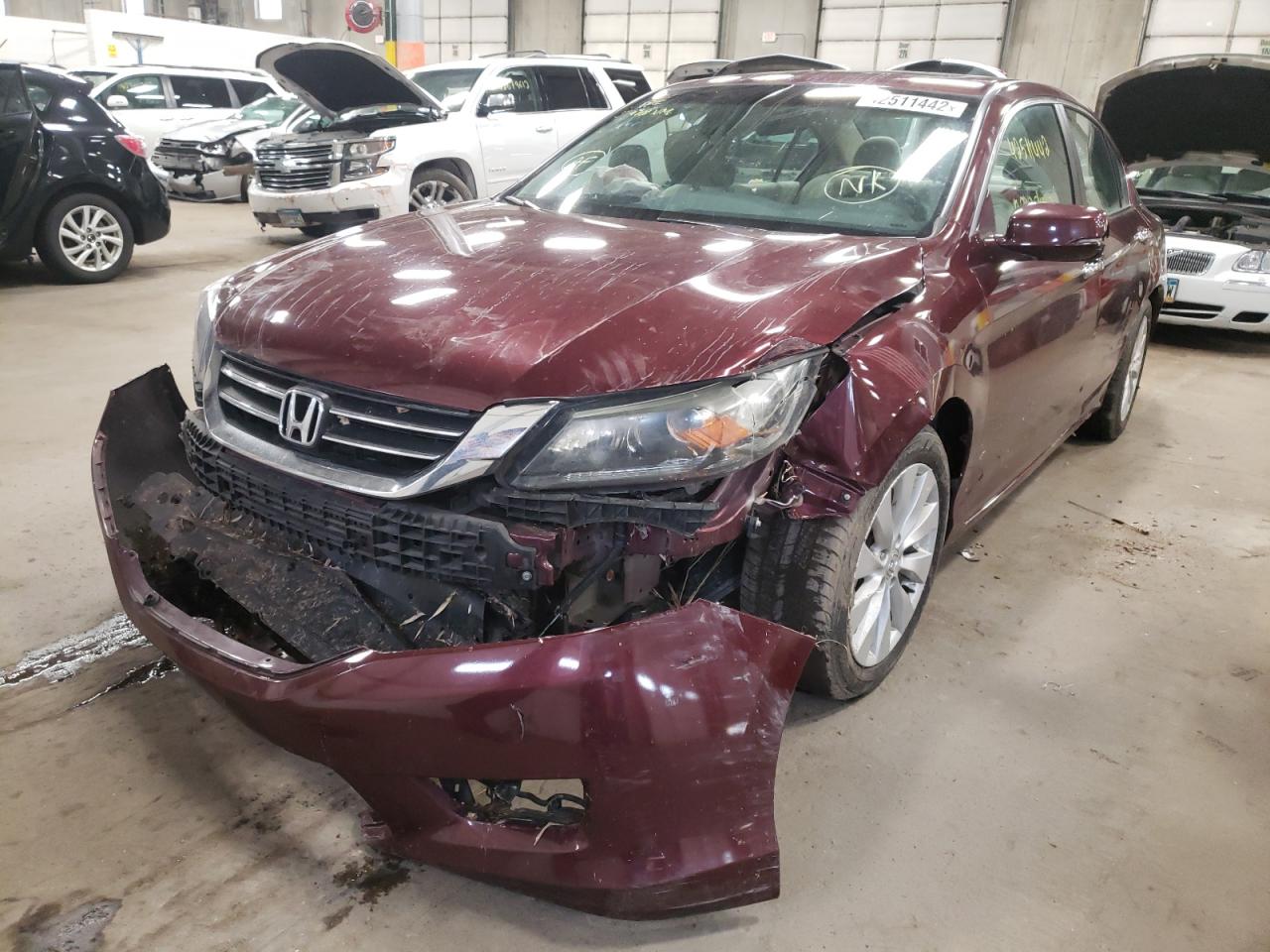 Photo 2 from auction – 2013 HONDA ACCORD EX with VIN 1HGCR2F70DA128517