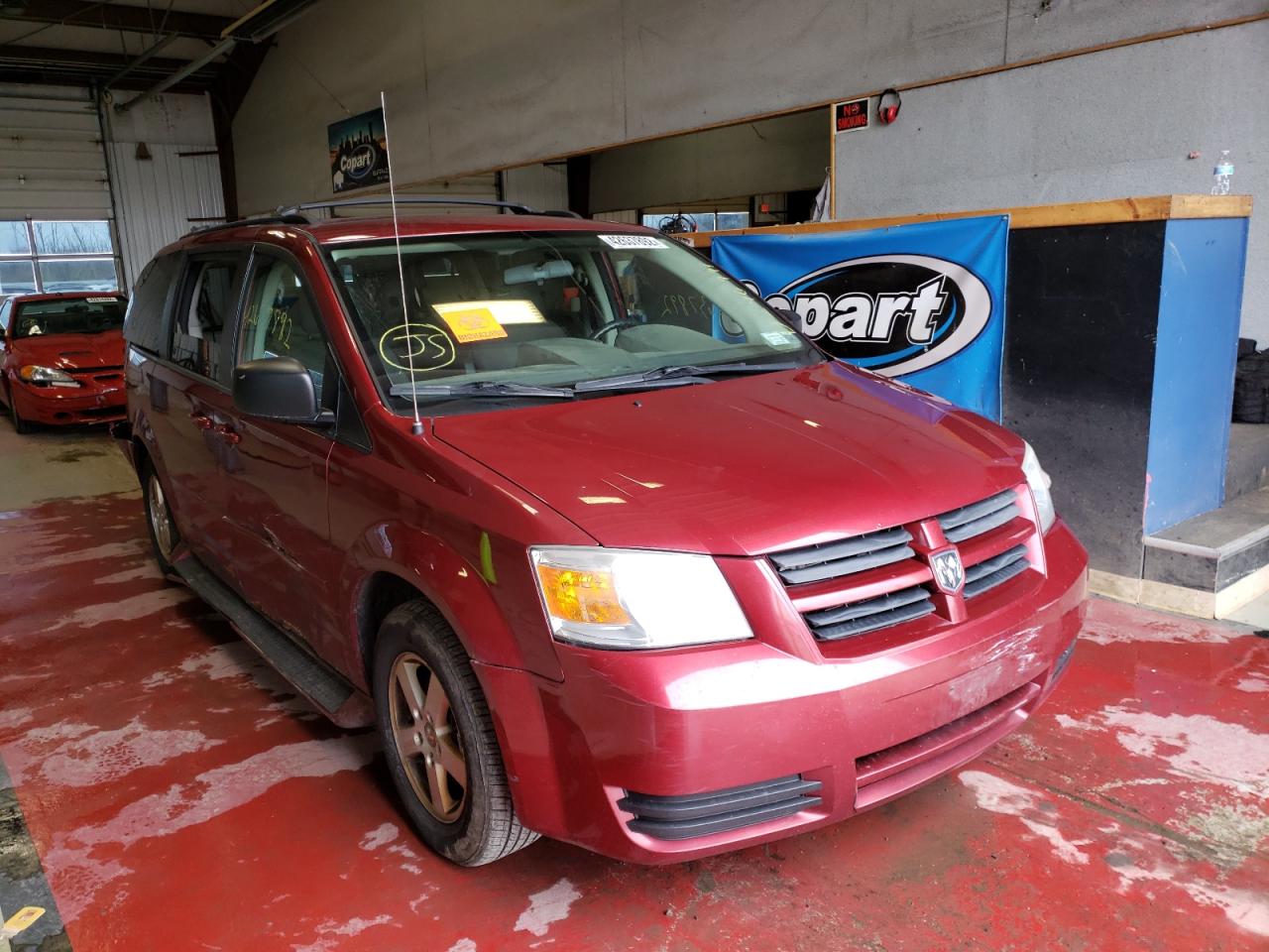 DODGE GRAND CARA 2010 with VIN 2D4RN3D12AR349359 - Photo from auction