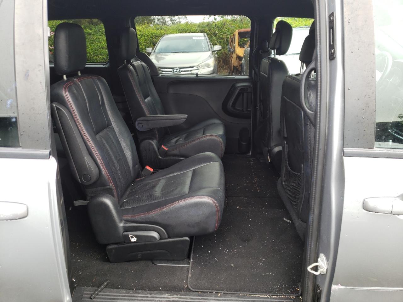 Photo 6 from auction – 2019 DODGE GRAND CARA with VIN 2C4RDGEGXKR536019