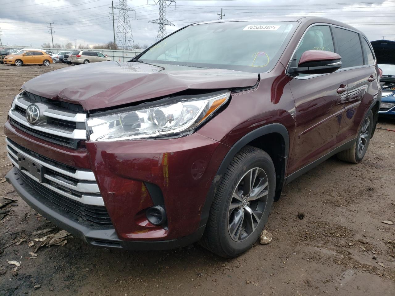 Photo 2 from auction – 2019 TOYOTA HIGHLANDER with VIN 5TDBZRFH1KS715353