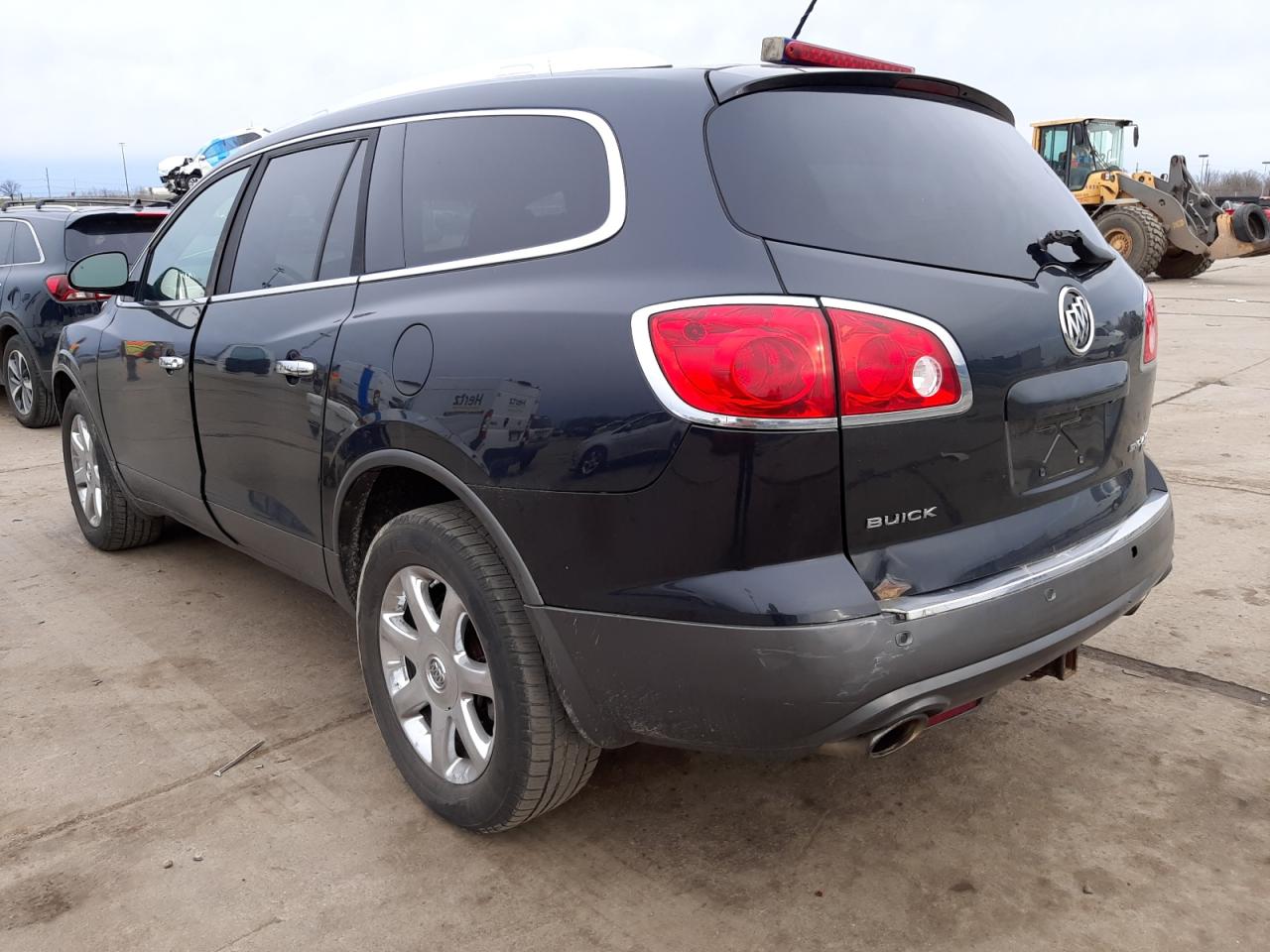 Photo 3 from auction – 2010 BUICK ENCLAVE CX with VIN 5GALVBEDXAJ190649