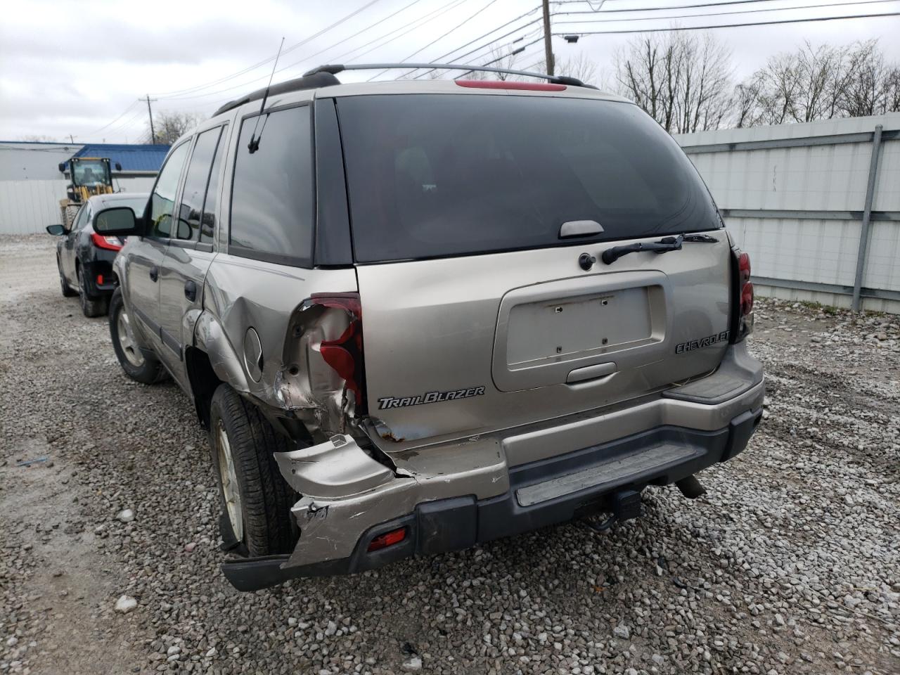 Photo 3 from auction – 2002 CHEVROLET TRAILBLAZE with VIN 1GNDS13S822154498