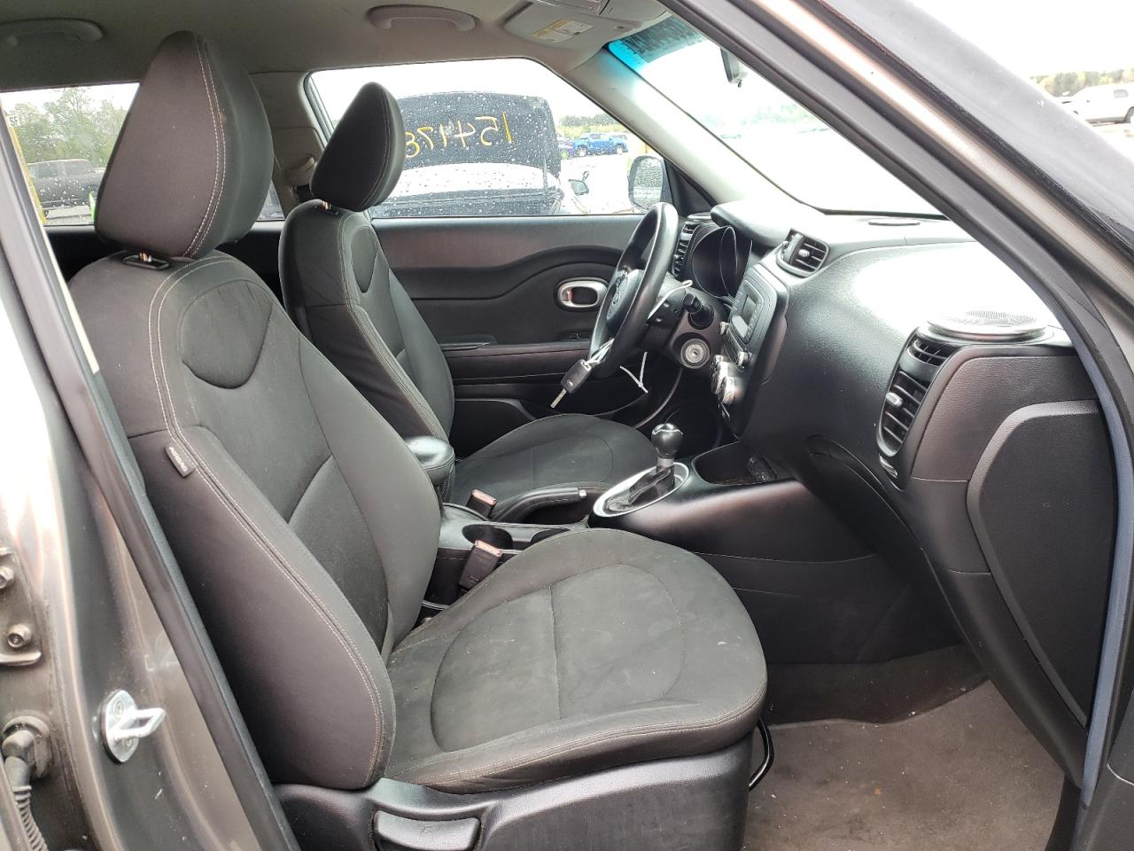 Photo 5 from auction – 2014 KIA SOUL with VIN KNDJN2A27E7095608