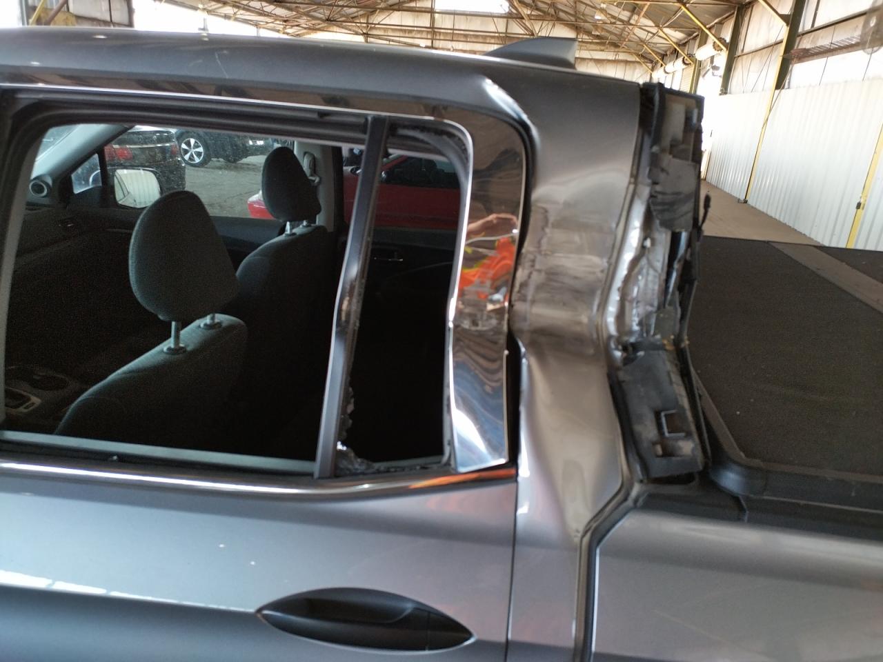 Photo 9 from auction – 2017 HONDA RIDGELINE with VIN 5FPYK3F27HB026929
