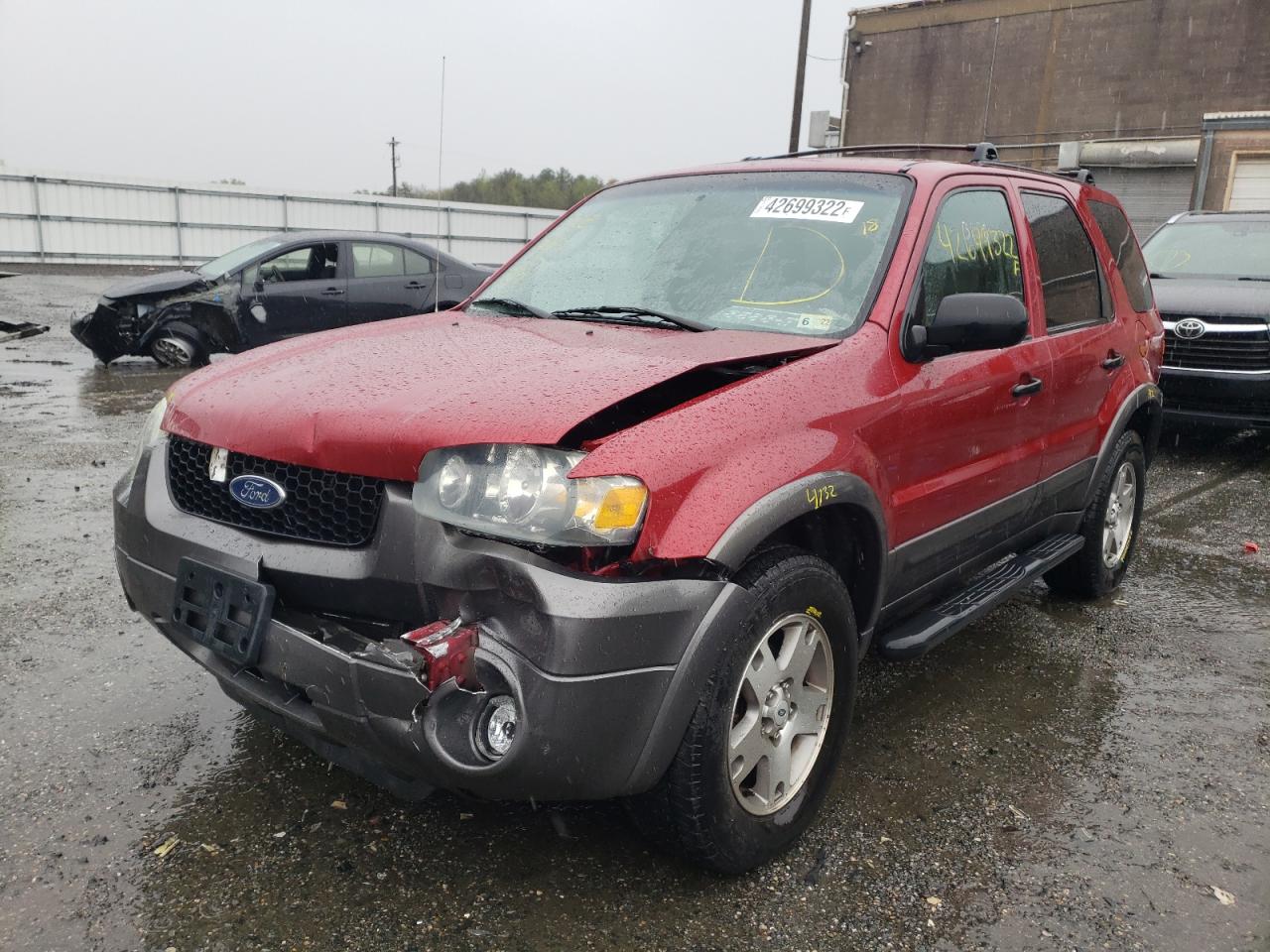 Photo 2 from auction – 2004 FORD ESCAPE XLT with VIN 1FMYU03165KA22541